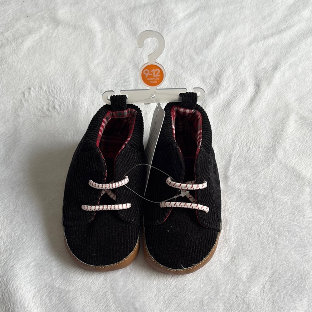 NWT Carters infant fabric shoes